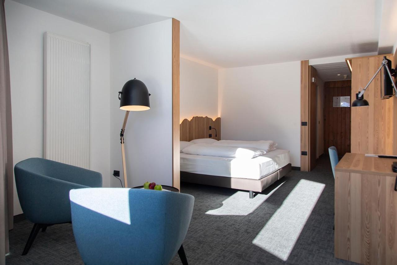 Blu Hotel Senales - Hotel Zirm Maso Corto Room photo